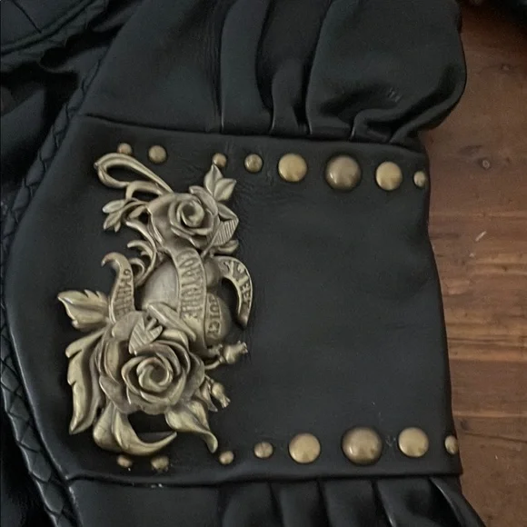 Juicy Couture Black Shoulder Bag with Ruched Design - Picture 4 of 6